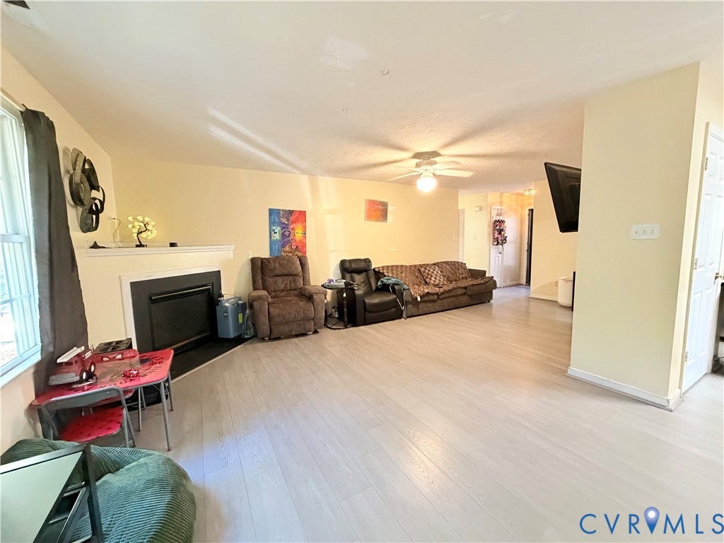 9412 Lockberry Ridge Loop, North Chesterfield, VA 23237 9412 Lockberry Ridge Loop, North Chesterfield, VA 23237