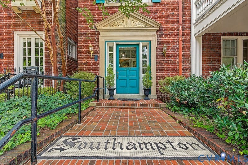 2923 Monument Avenue, #U2, Museum District, Richmond, VA 23221 "Southampton" built in 1918.
