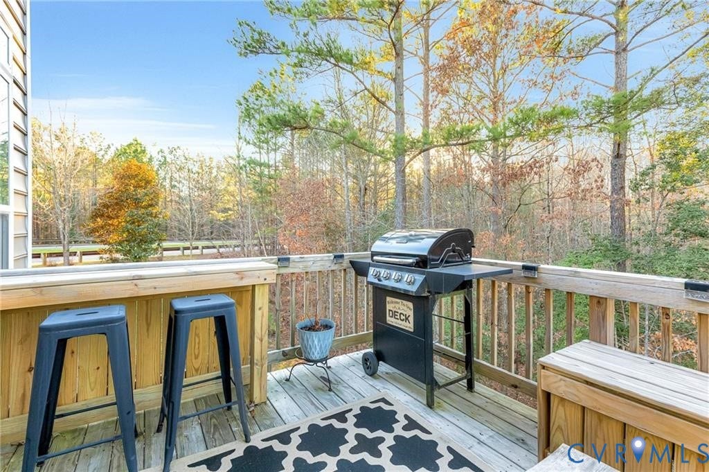 11600 Vicars Ridge Lane, Henrico, VA 23059 Wooden terrace with outdoor dry bar and a grill