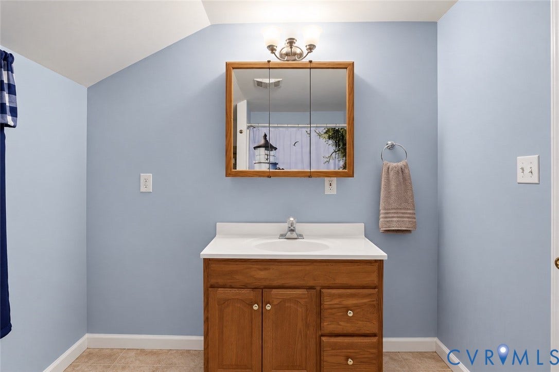 5330 C C C Road, Ruther Glen, VA 22546 5330 C C C Road, Ruther Glen, VA 22546