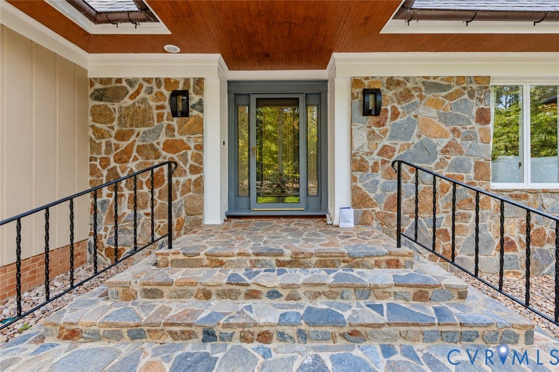 3070 Vistapoint Road, Salisbury, Midlothian, VA 23113 3070 Vistapoint Road, Salisbury, Midlothian, VA 23113