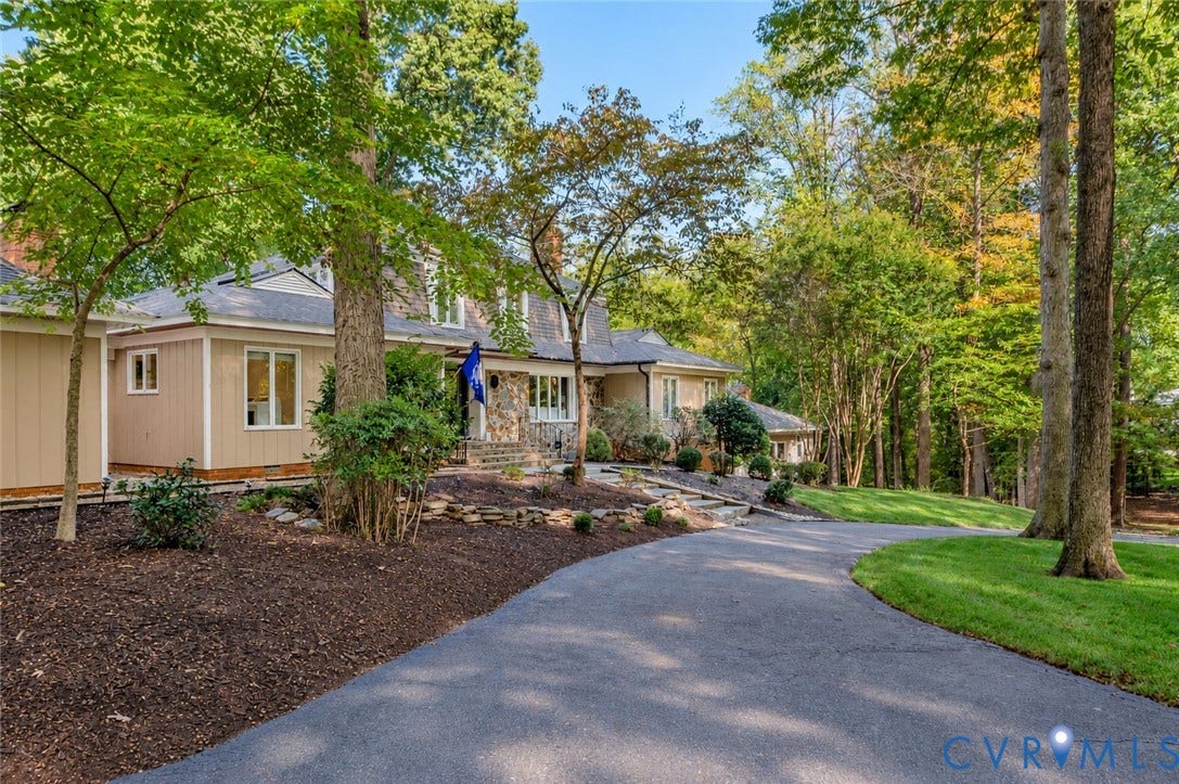 3070 Vistapoint Road, Salisbury, Midlothian, VA 23113 3070 Vistapoint Road, Salisbury, Midlothian, VA 23113