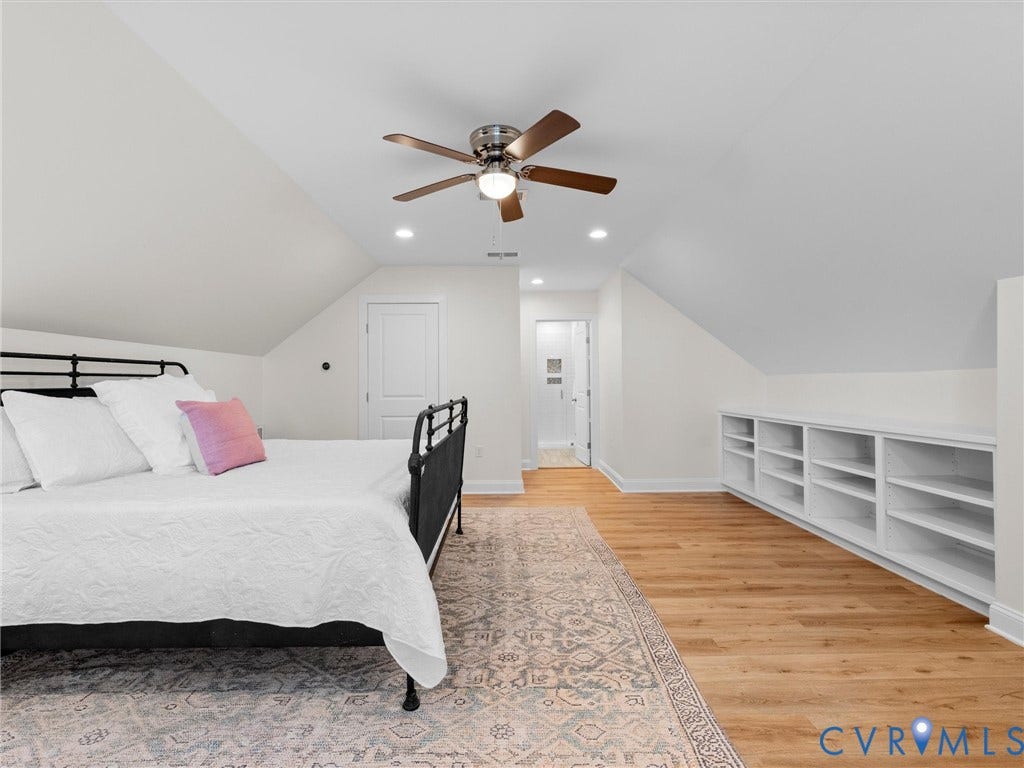 1412 Ascot Hill Terrace, Midlothian, VA 23112 Vaulted ceilings, wood-finish flooring, built-in cabinetry, and a ceiling fan with integrated lighting