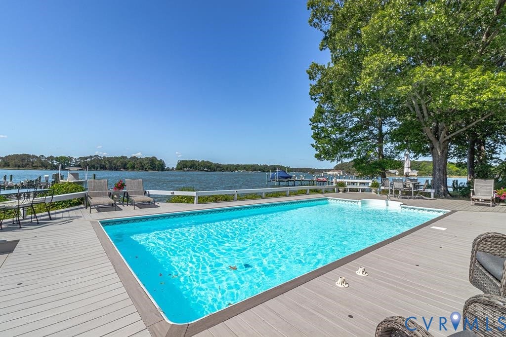 325 Deep Water Drive, Waterfront, White Stone, VA 22578 325 Deep Water Drive, Waterfront, White Stone, VA 22578