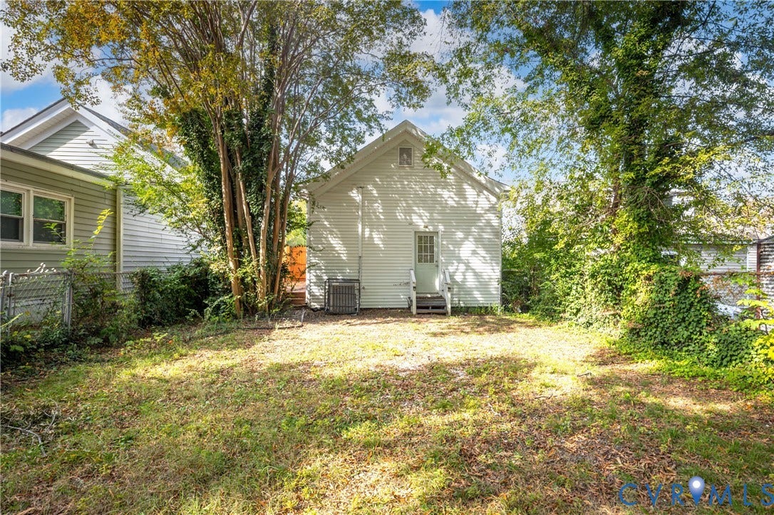 2112 Dinwiddie Avenue, Oak Grove, Richmond, VA 23224 2112 Dinwiddie Avenue, Oak Grove, Richmond, VA 23224