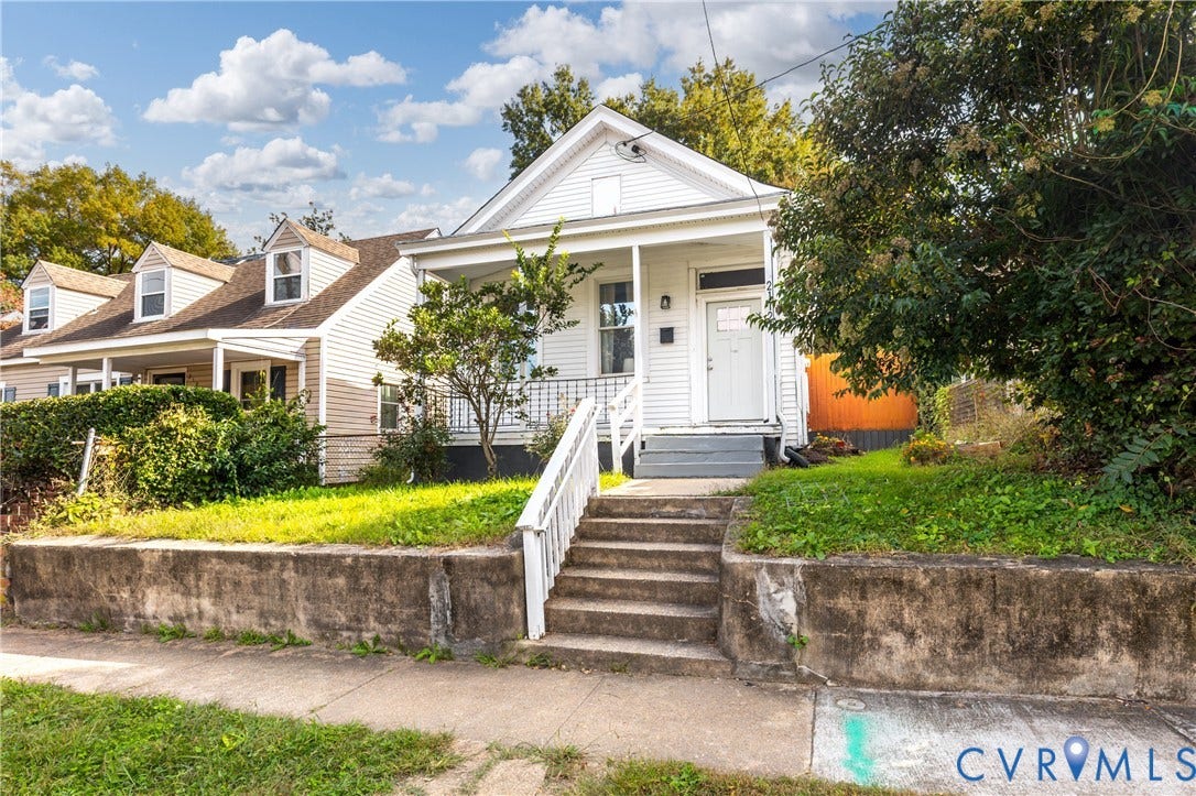 2112 Dinwiddie Avenue, Oak Grove, Richmond, VA 23224 2112 Dinwiddie Avenue, Oak Grove, Richmond, VA 23224