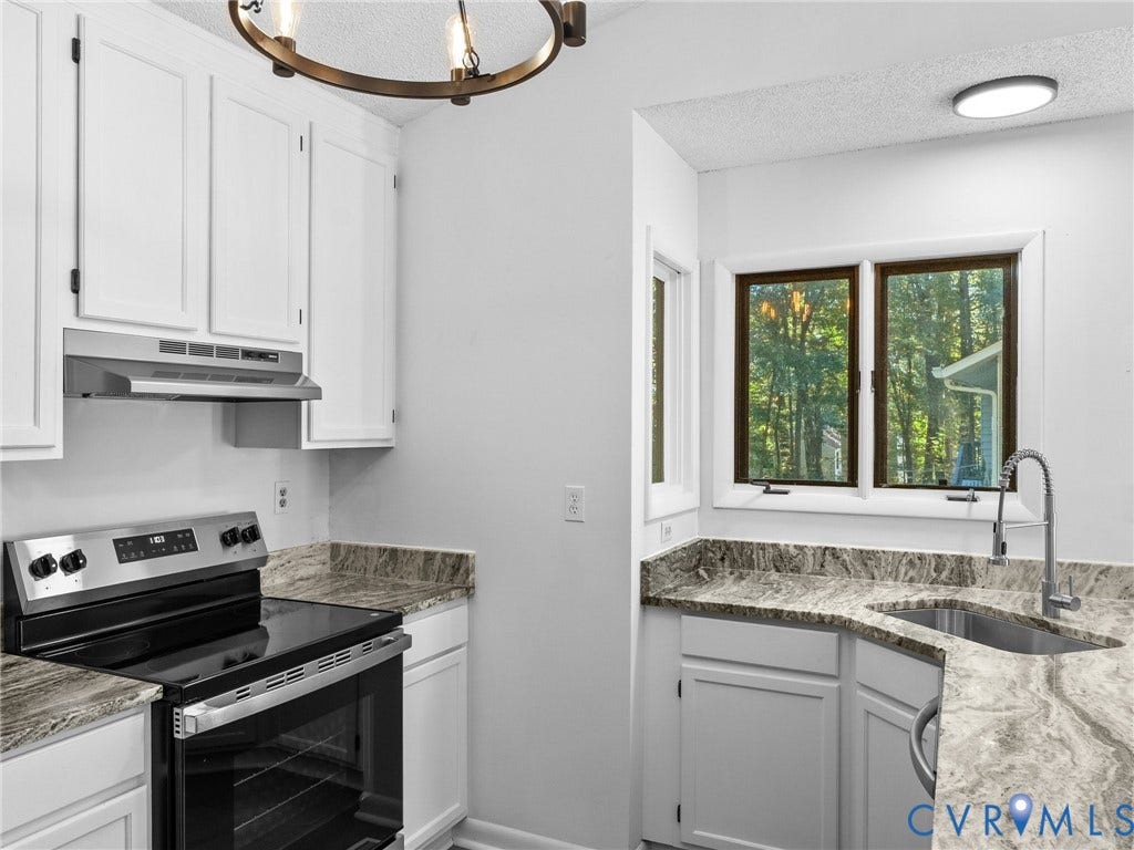 3100 Spreading Oak Road, Brandermill, Midlothian, VA 23112 3100 Spreading Oak Road, Brandermill, Midlothian, VA 23112