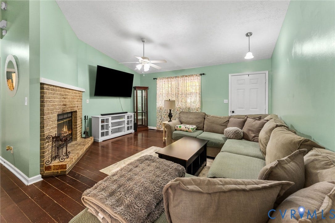 921 Jefferson Drive, Palmyra, VA 22963 921 Jefferson Drive, Palmyra, VA 22963