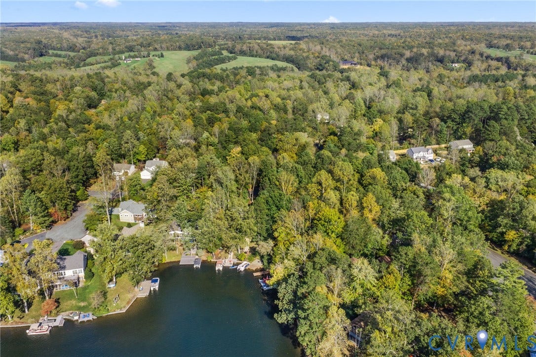 921 Jefferson Drive, Palmyra, VA 22963 921 Jefferson Drive, Palmyra, VA 22963