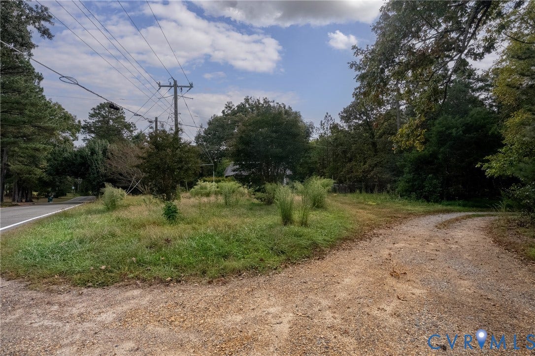 2241 Meadow Road, Sandston, VA 23150 2241 Meadow Road, Sandston, VA 23150