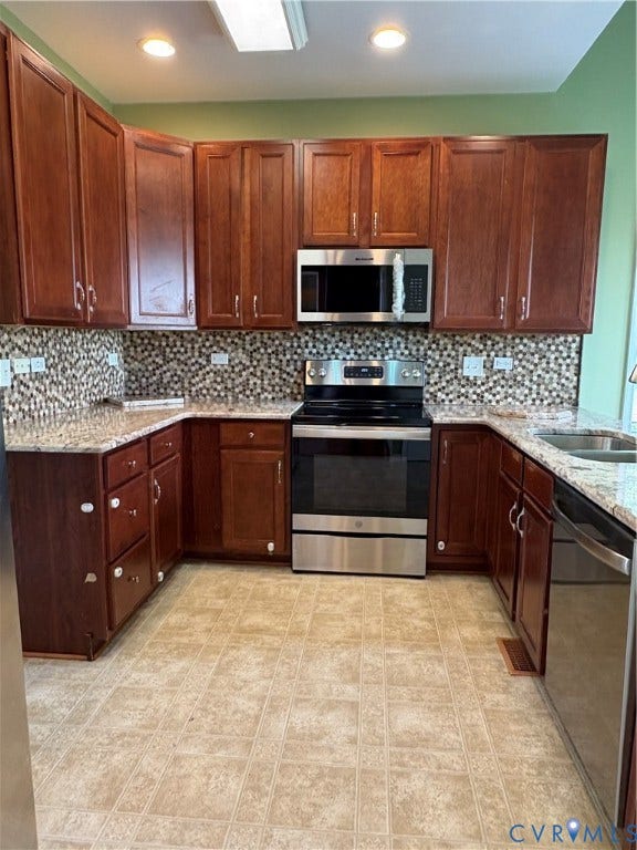 14730 Waters Shore Drive, Midlothian, VA 23112 14730 Waters Shore Drive, Midlothian, VA 23112