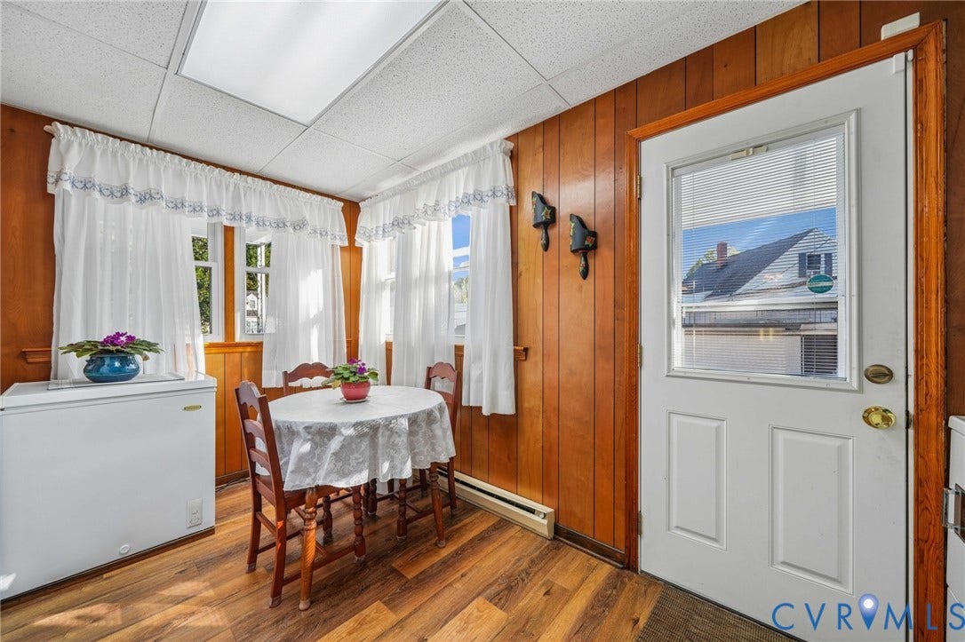 3030 Brentwood Circle, Chesterfield, VA 23237 3030 Brentwood Circle, Chesterfield, VA 23237