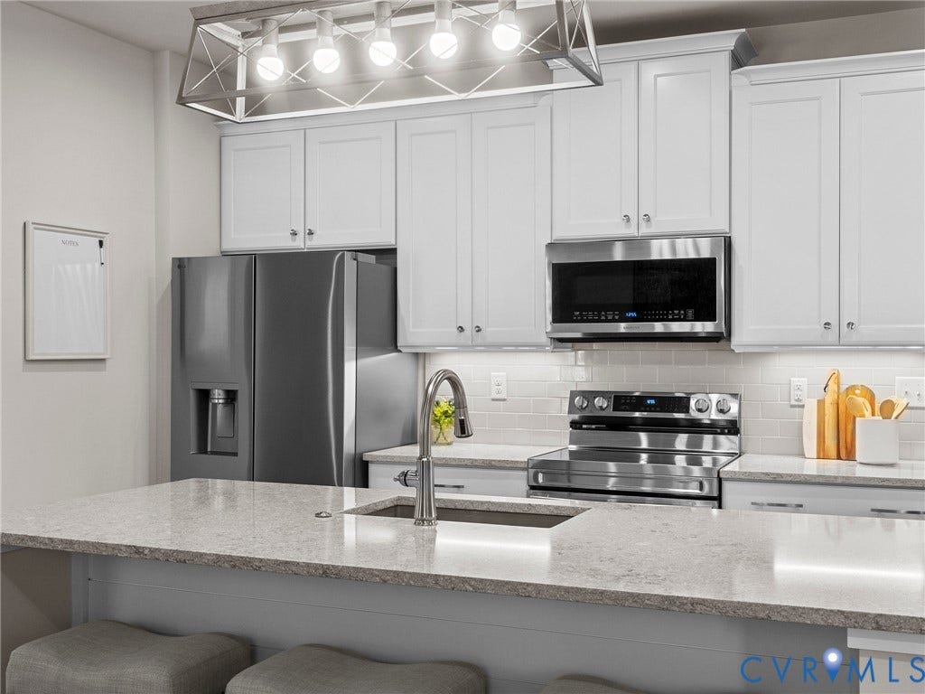 6932 Welara Run, Moseley, VA 23120 6932 Welara Run, Moseley, VA 23120