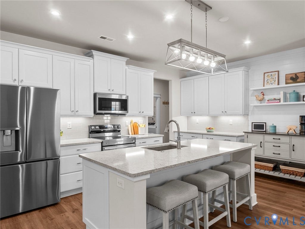 6932 Welara Run, Moseley, VA 23120 6932 Welara Run, Moseley, VA 23120