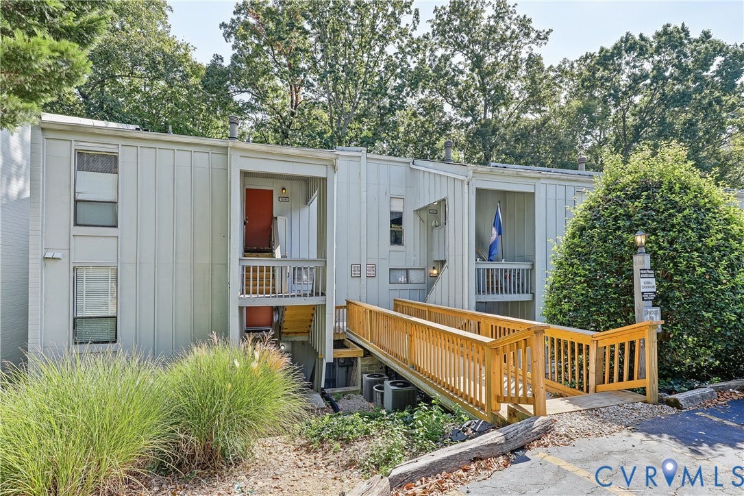 10272 Iron Mill Road, North Chesterfield, VA 23235 10272 Iron Mill Road, North Chesterfield, VA 23235