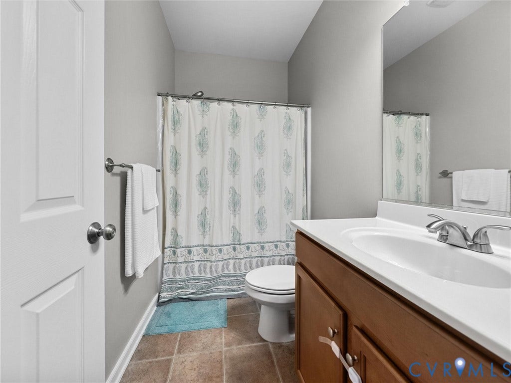 1411 Rhode Island Avenue, Glen Allen, VA 23060 Guest Bathroom