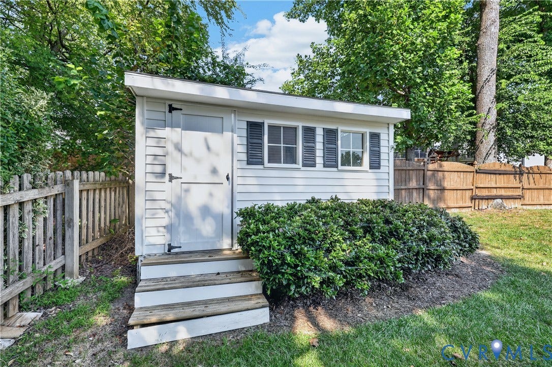 5808 Dorton Lane, Glen Allen, VA 23060 5808 Dorton Lane, Glen Allen, VA 23060