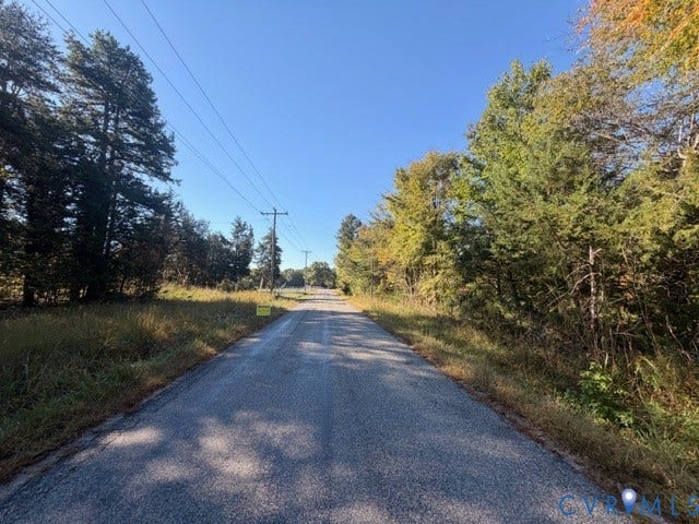 0 S genito Road, Genito, Burkeville, VA 23922 Asphalt road frontage bordered by mature deciduous and coniferous trees