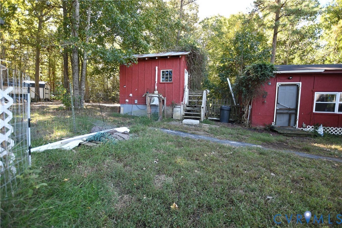23104 King William Road, King William Rd, West Point, VA 23181 Wash/ bath house