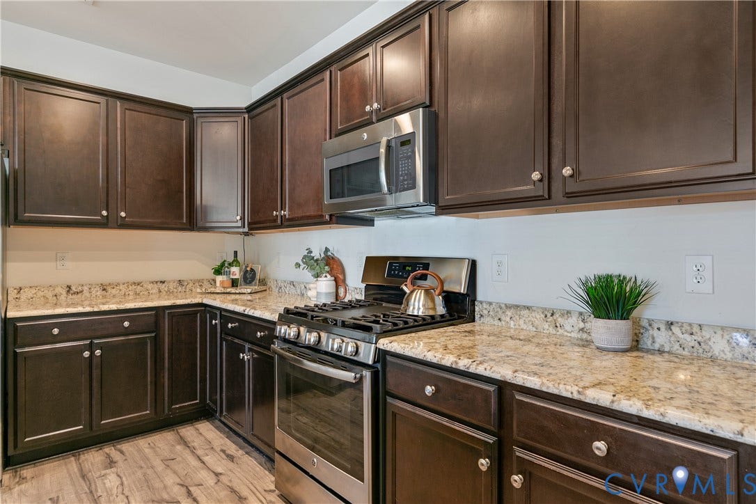 8084 Bisbrooke Court, Mechanicsville, VA 23116