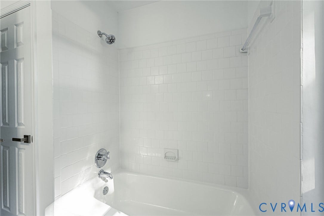 6101 Gatesgreen Drive, Chesterfield, VA 23832 6101 Gatesgreen Drive, Chesterfield, VA 23832
