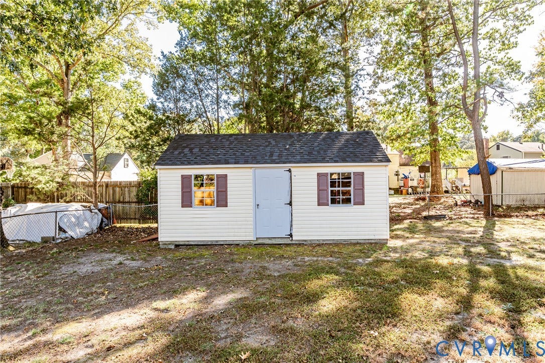 6101 Gatesgreen Drive, Chesterfield, VA 23832 6101 Gatesgreen Drive, Chesterfield, VA 23832