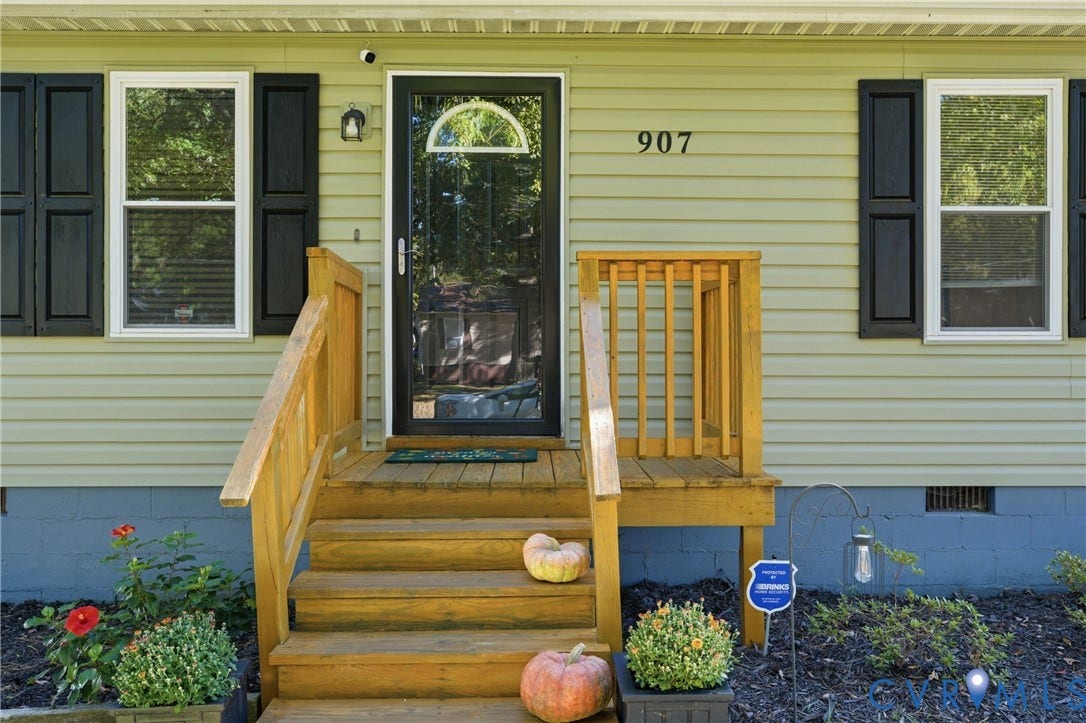 907 Green Ridge Drive, Richmond, VA 23225 907 Green Ridge Drive, Richmond, VA 23225