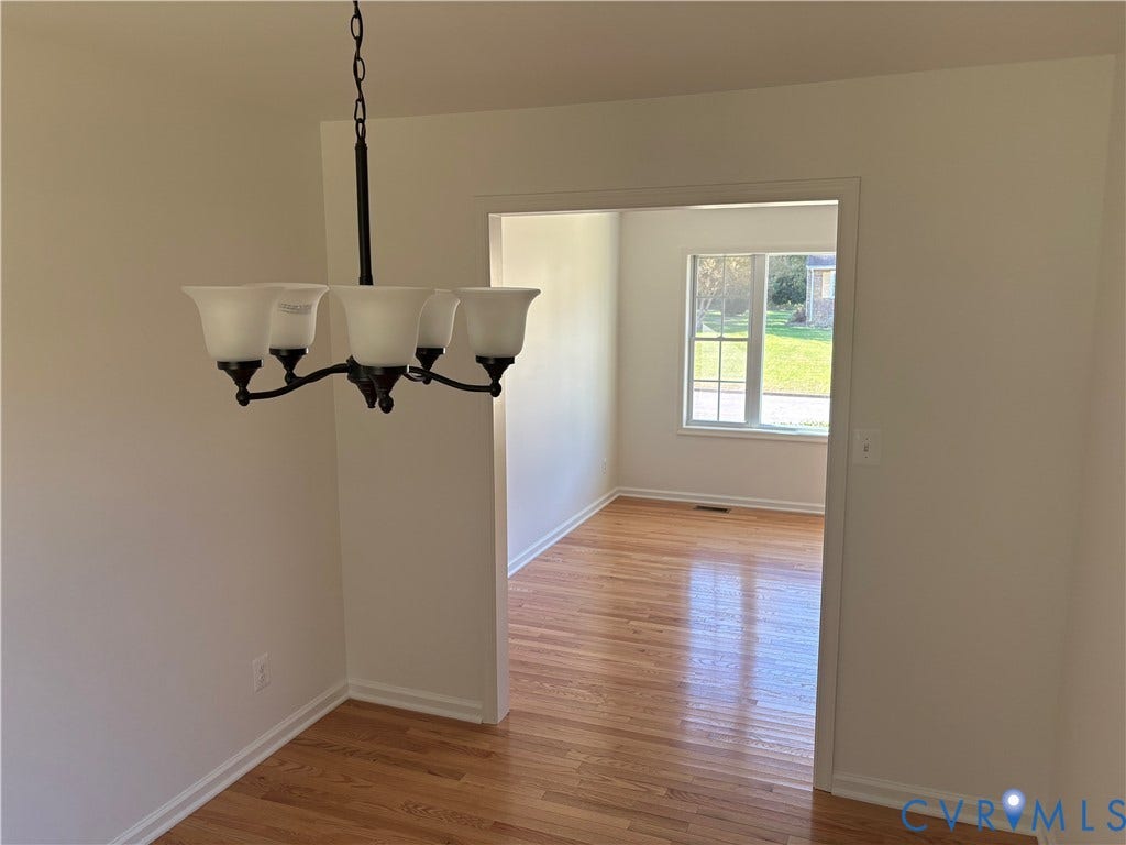 1708 Shewalt Drive, Fairfield, VA 23228 Dining room Wood-finish flooring