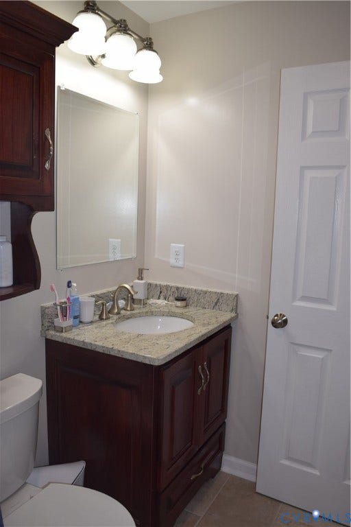 1120 Black Heath Road, Robious/Huguenot, Midlothian, VA 23113 Upstairs full hall bath with counter-height custom vanity with granite countertop.