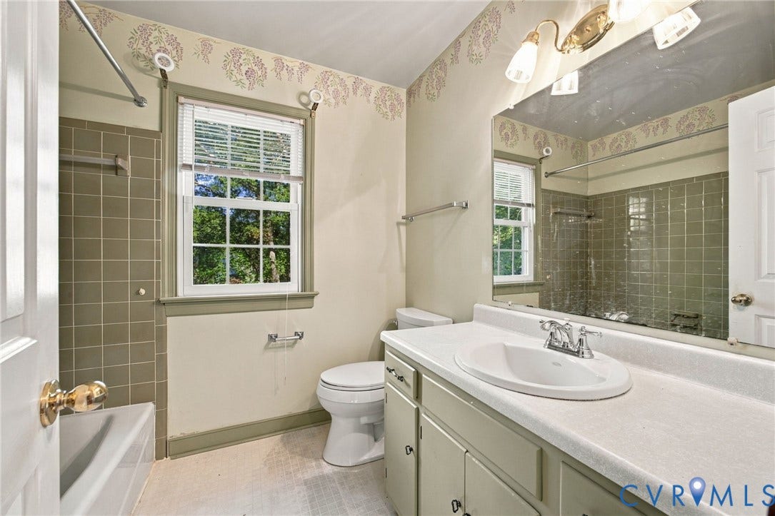 1335 Turnmill Drive, North Chesterfield, VA 23235 1335 Turnmill Drive, North Chesterfield, VA 23235