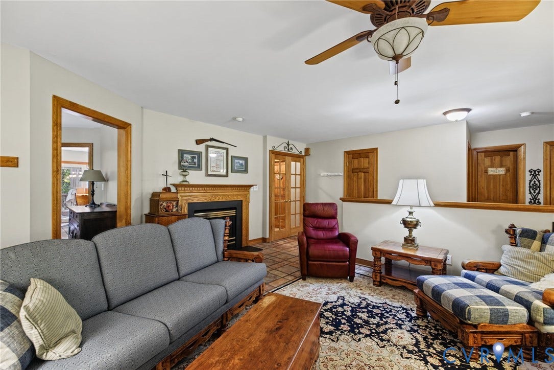 4165 Drew Ridge Drive, Louisa, VA 23093 4165 Drew Ridge Drive, Louisa, VA 23093