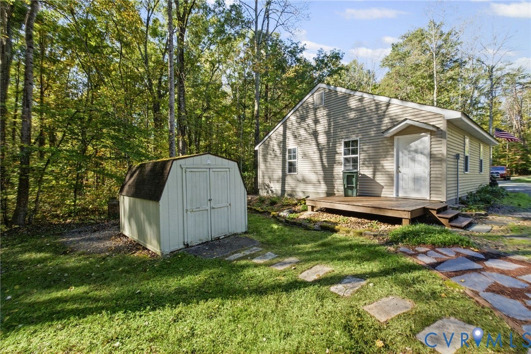 4165 Drew Ridge Drive, Louisa, VA 23093 4165 Drew Ridge Drive, Louisa, VA 23093