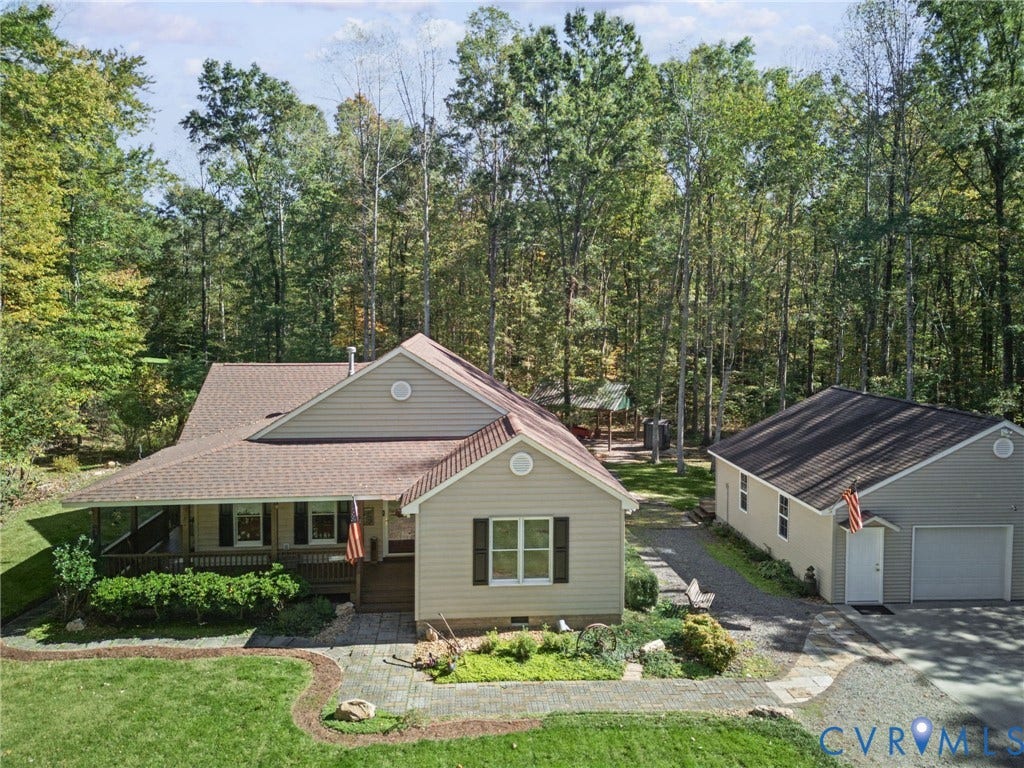 4165 Drew Ridge Drive, Louisa, VA 23093 4165 Drew Ridge Drive, Louisa, VA 23093