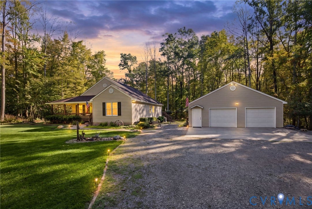 4165 Drew Ridge Drive, Louisa, VA 23093 4165 Drew Ridge Drive, Louisa, VA 23093
