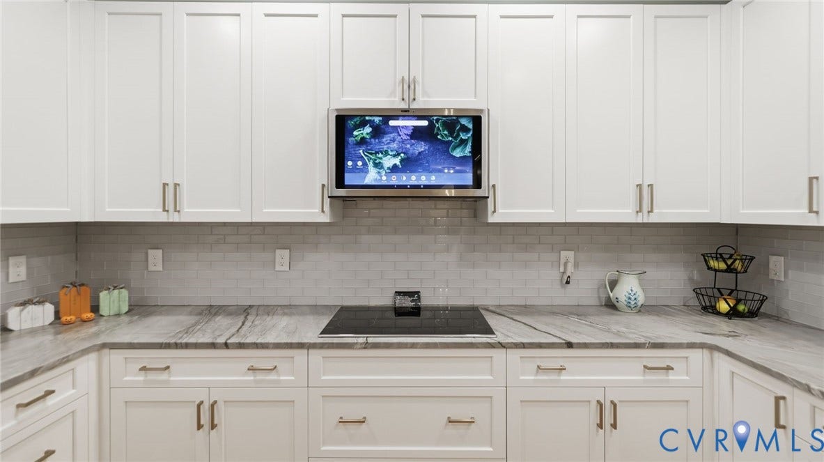 2040 Normandstone Drive, Roxshire, Midlothian, VA 23113 2040 Normandstone Drive, Roxshire, Midlothian, VA 23113