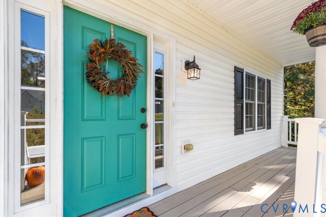 4011 Echo Ridge Place, Midlothian, VA 23112 Covered front porch