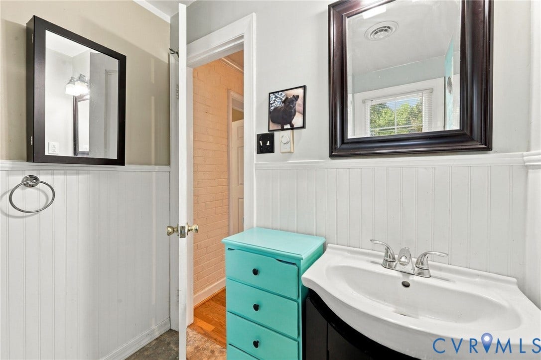 1801 Pocoshock Boulevard, North Chesterfield, VA 23235 1801 Pocoshock Boulevard, North Chesterfield, VA 23235
