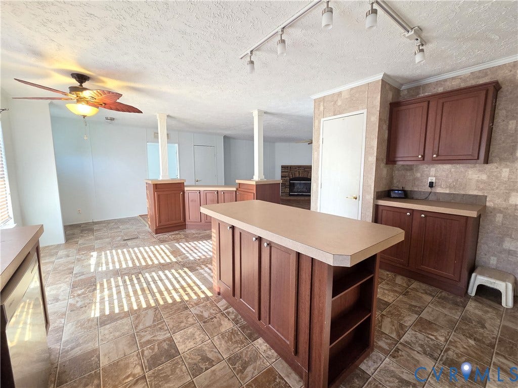 19 Sheppards Drive, Sheppards Land Subd, Farmville, VA 23901 19 Sheppards Drive, Sheppards Land Subd, Farmville, VA 23901