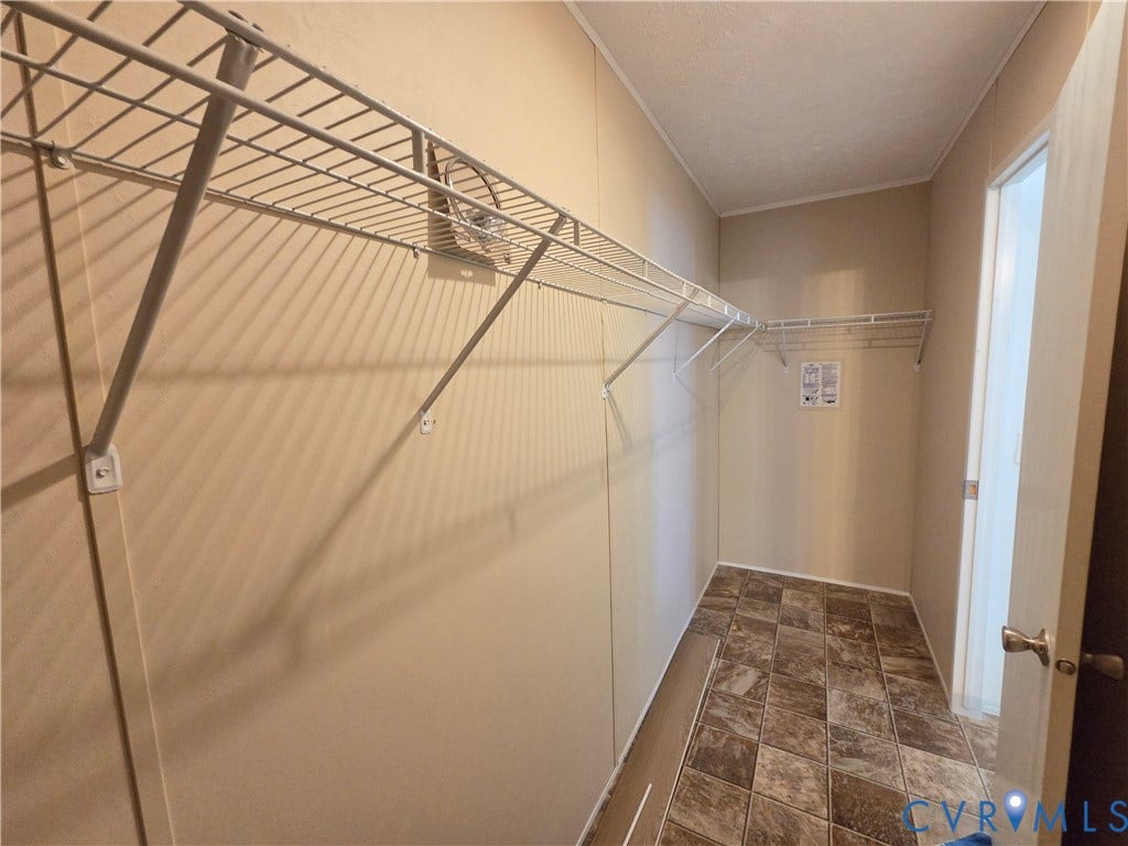 19 Sheppards Drive, Sheppards Land Subd, Farmville, VA 23901 Walk in, Primary