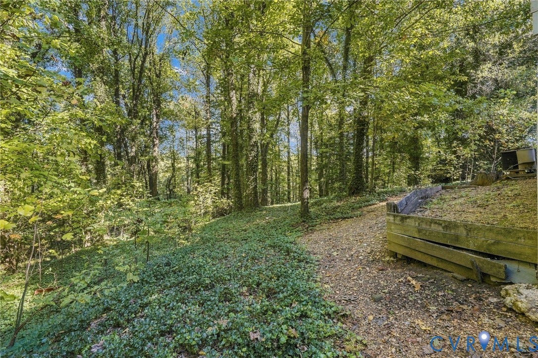 2404 Chilham Court, North Chesterfield, VA 23235 2404 Chilham Court, North Chesterfield, VA 23235