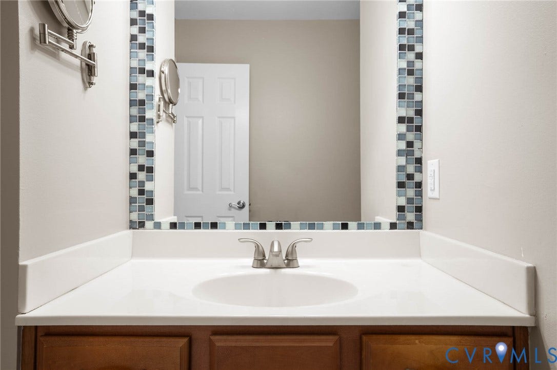 5107 Twelveoaks Road, Midlothian, VA 23112 5107 Twelveoaks Road, Midlothian, VA 23112
