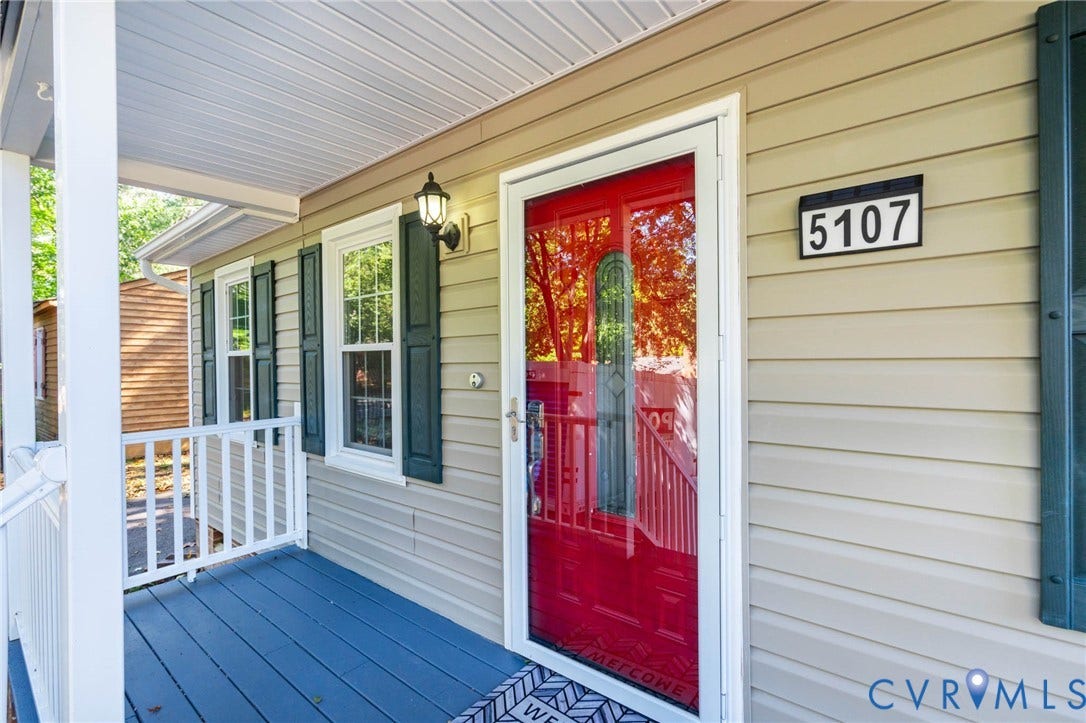 5107 Twelveoaks Road, Midlothian, VA 23112 5107 Twelveoaks Road, Midlothian, VA 23112