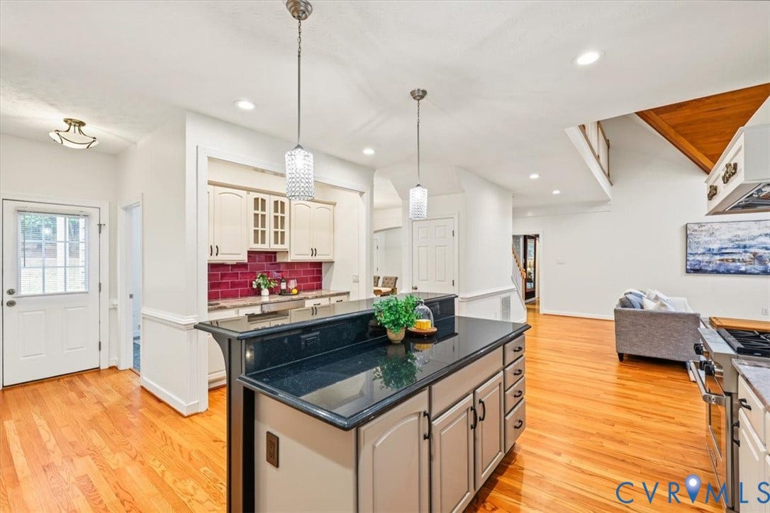 6650 Vintage Rose Lane, New Kent, VA 23140 6650 Vintage Rose Lane, New Kent, VA 23140