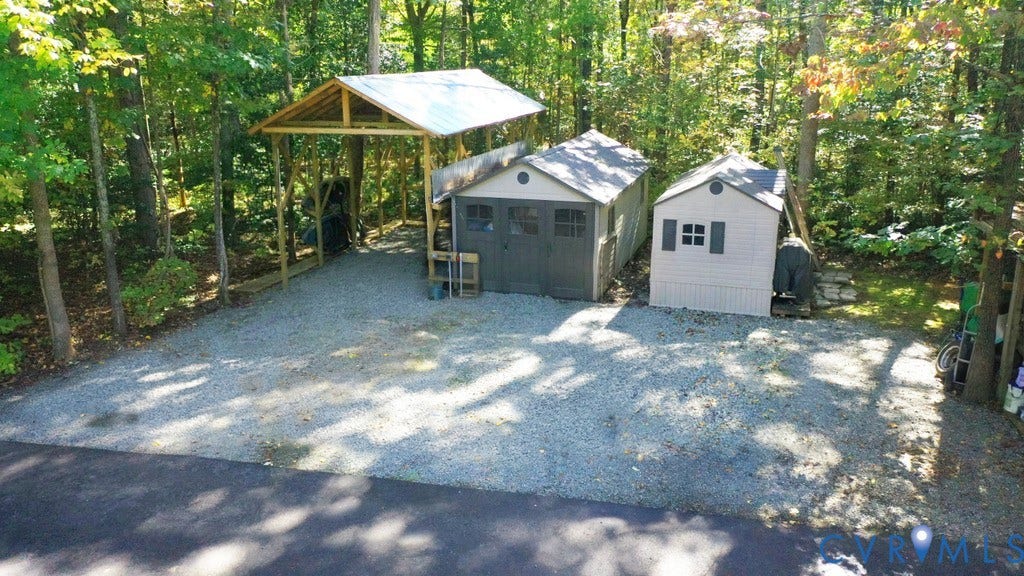 2380 Tribble Lane, Goochland, VA 23063 2380 Tribble Lane, Goochland, VA 23063