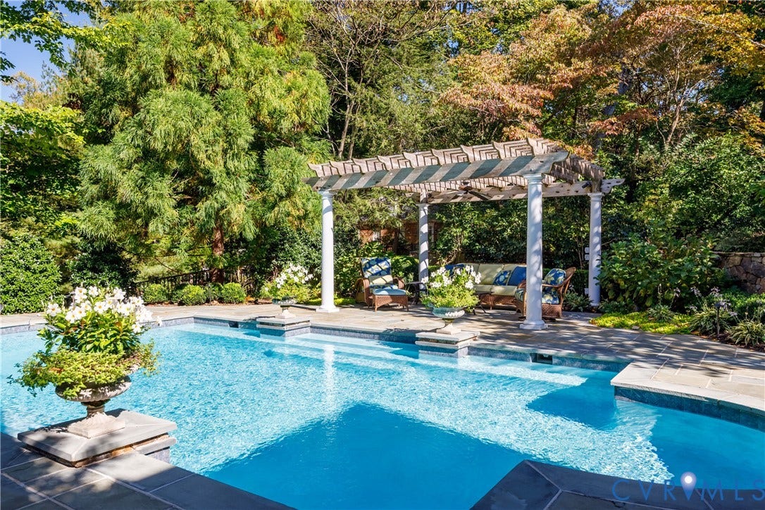 205 Poplar Lane, South Of Cary Street Rd, Richmond, VA 23226 Pergola provides a seating area in the shade for those sunny summer days.