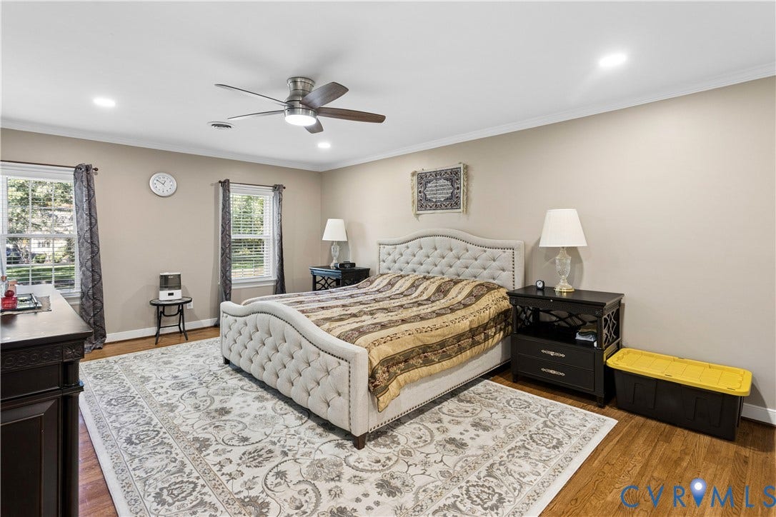 327 Huddersfield Drive, Chesterfield, VA 23236 Neutral-toned walls, recessed lighting, wood-finish flooring, and a ceiling fan with integrated light fixture