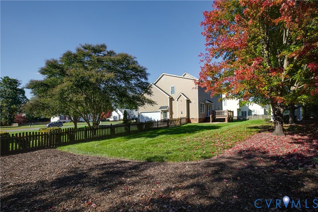 9607 Hill Trace Court, Hill Trace Subdivision, Glen Allen, VA 23060 Rear - Double lot