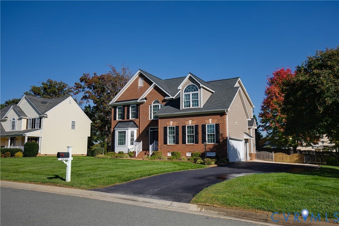 9607 Hill Trace Court, Hill Trace Subdivision, Glen Allen, VA 23060 built in 2005, brick and hardiplank