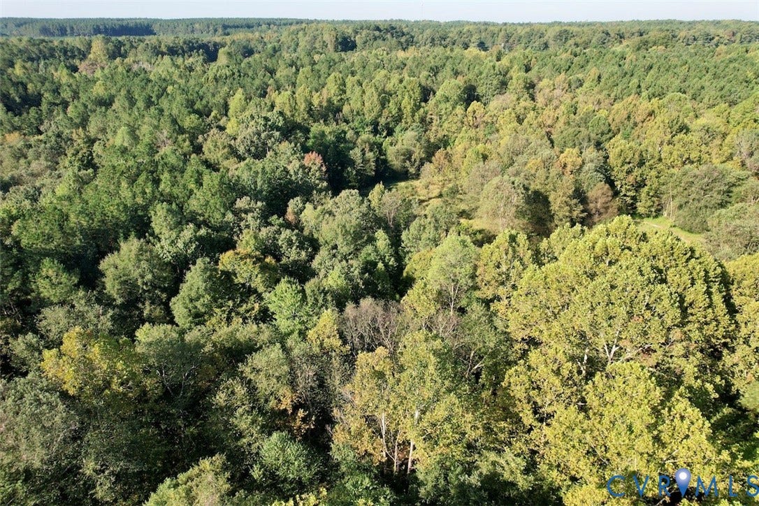 1059 W Entrance Road, Blackstone, VA 23824 1059 W Entrance Road, Blackstone, VA 23824