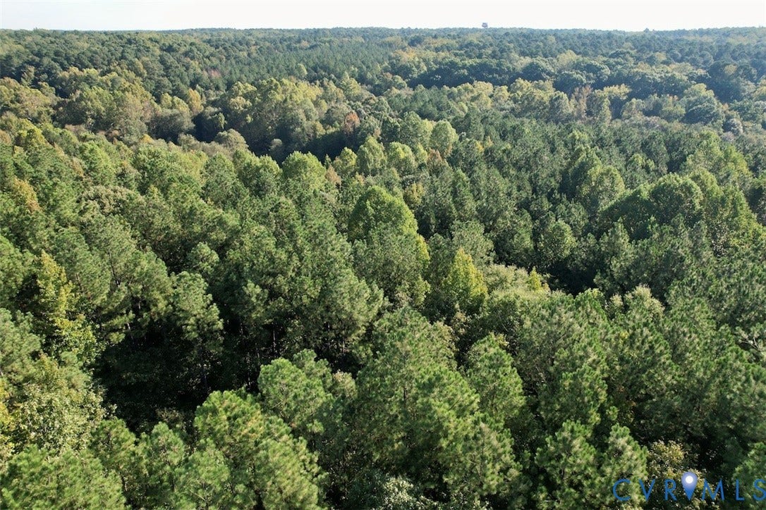 1059 W Entrance Road, Blackstone, VA 23824 1059 W Entrance Road, Blackstone, VA 23824